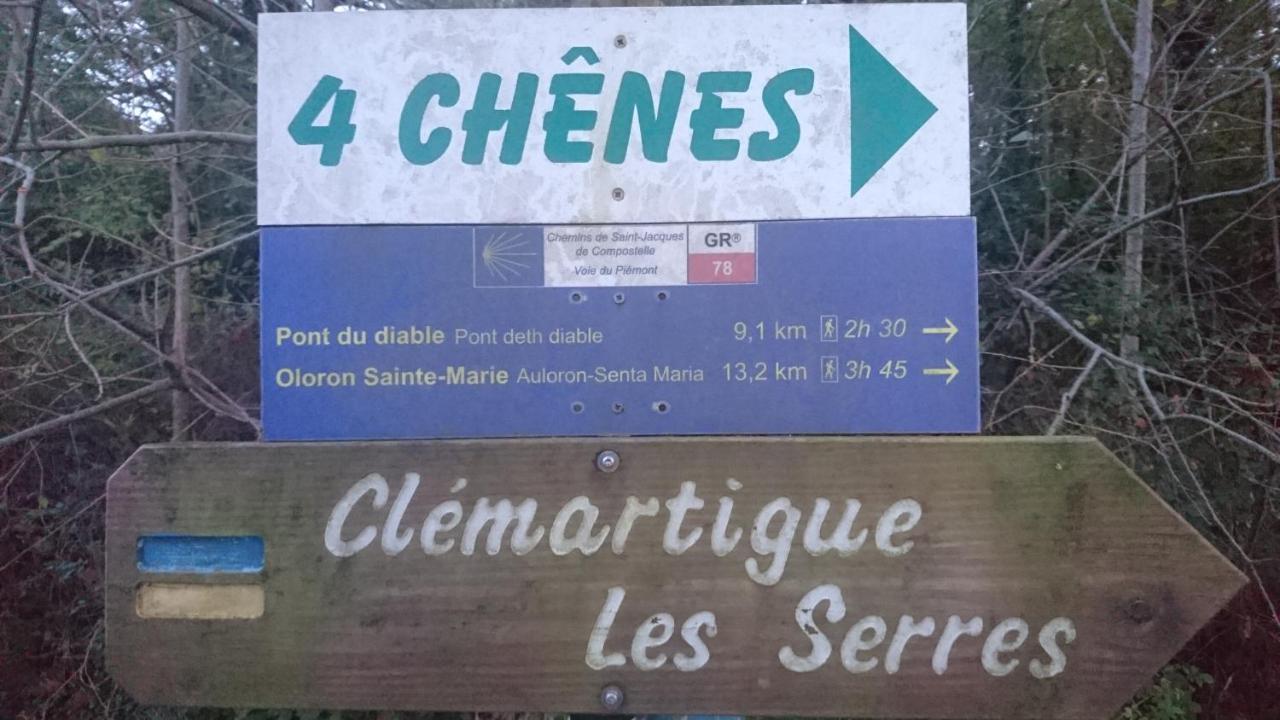 Le Clos De Cinacle Ogeu-les-Bains Exteriör bild